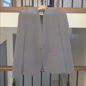 Beautiful Grey Anne Klein Blazer . Size 4